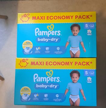 2 maxi economic pack de 94 couches baby dry pampers taille 5. 188 couches au total