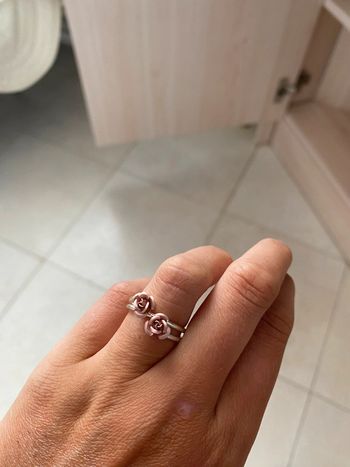 Bague avec fleurs
