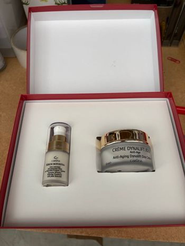 Coffret Carlina DYNALIFT : Crème Jour Anti-Âge & Sérum Botoxital - photo numéro 7