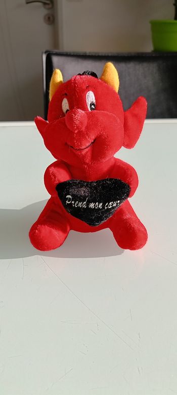Peluche diable coeur
