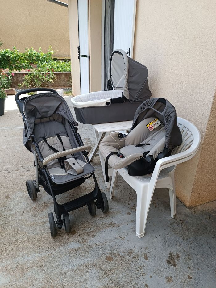 Poussette trio hauck