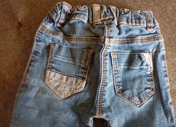 Jeans slim à fleurs - photo numéro 2