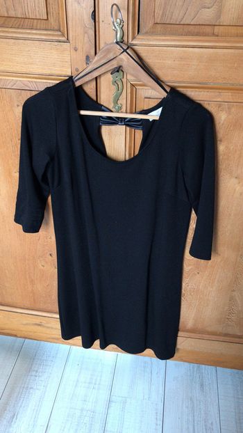 Robe noire et sa veste