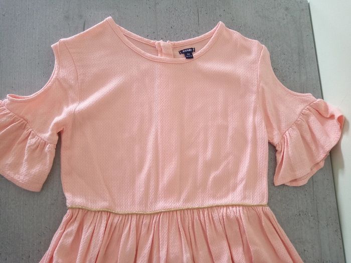 Lot de 2 robes Kiabi en 10ans ( dont 1 Neuve) - photo numéro 3