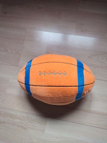 Ballon de rugby peluche