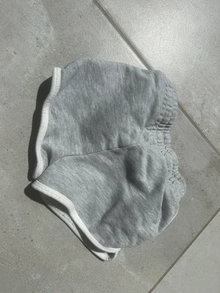 Short gris chiné - photo numéro 3