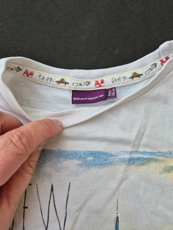 Lot de 3 polos tee-shirt taille 5 ans - photo numéro 8