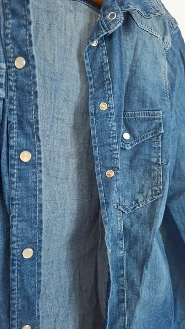 Chemise en jean Liu Jo – État neuf - ok taille S/M - photo numéro 6