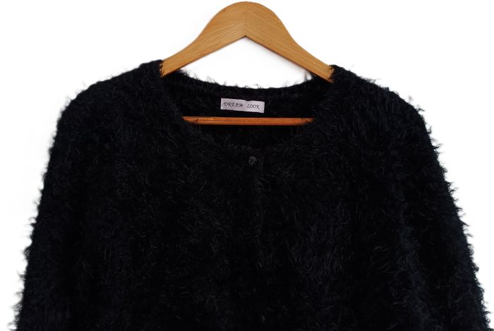 Gilet court noir poilu. Gilet crop. Dream Look. Taille 36 / 38 - photo numéro 2