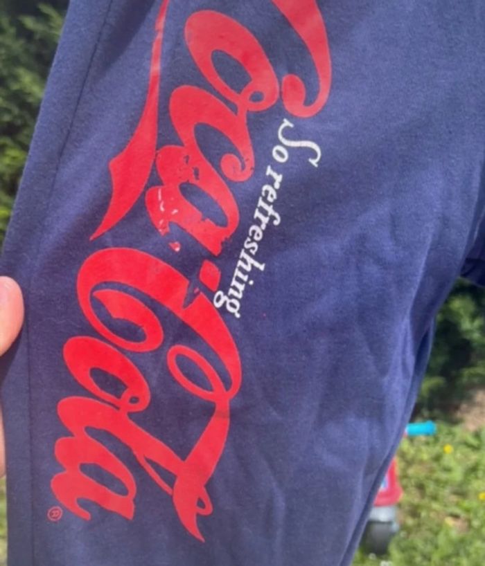 Jogging coca cola taille S bon état - photo numéro 2