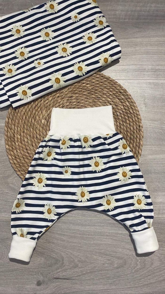 Pantalon évolutif tournesol 6/9 mois fait main
