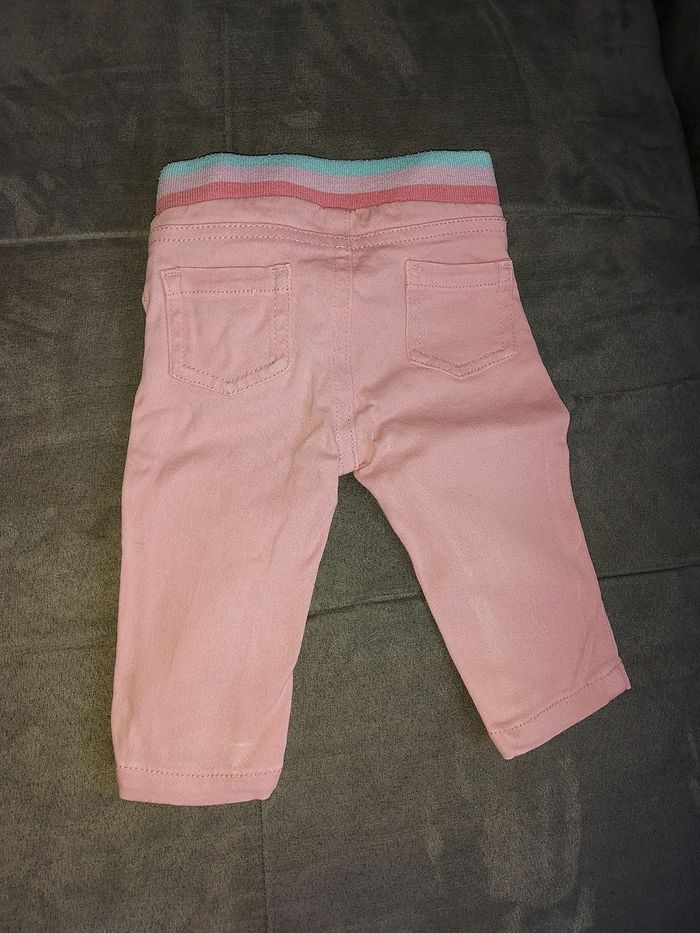 Pantalons 6 mois - photo numéro 3