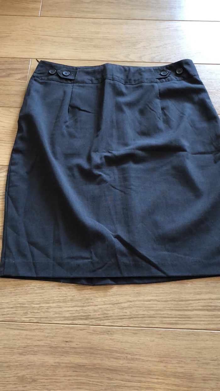 Jupe taille 40 / jupe habillé grise / tailleur / jupe droite / jupe boutons