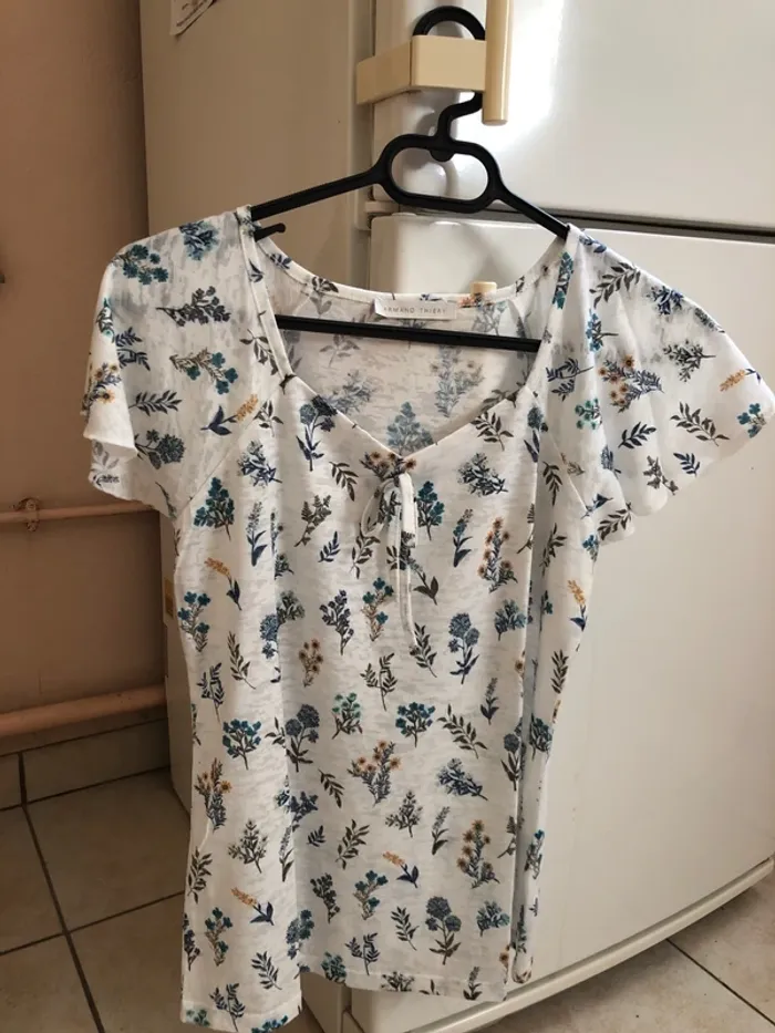 Lot de 2 t. Shirt Armand thiery taille 1 - photo numéro 2