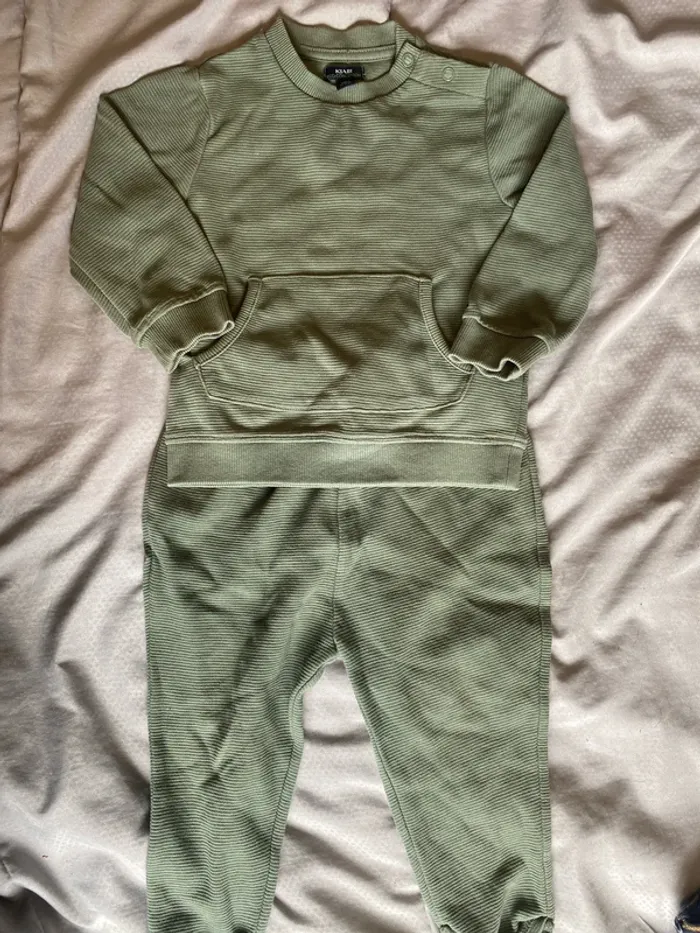 Ensemble léger
