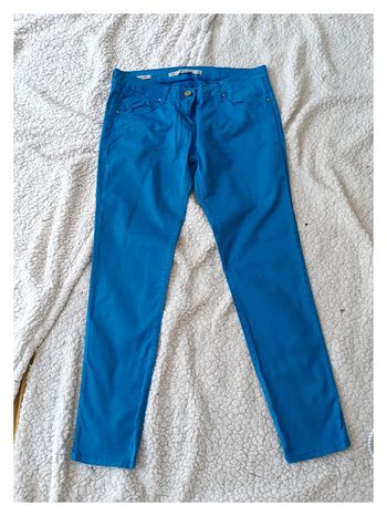 Zara Woman Pantalon droit bleu vif T. 36 EU  97% coton --