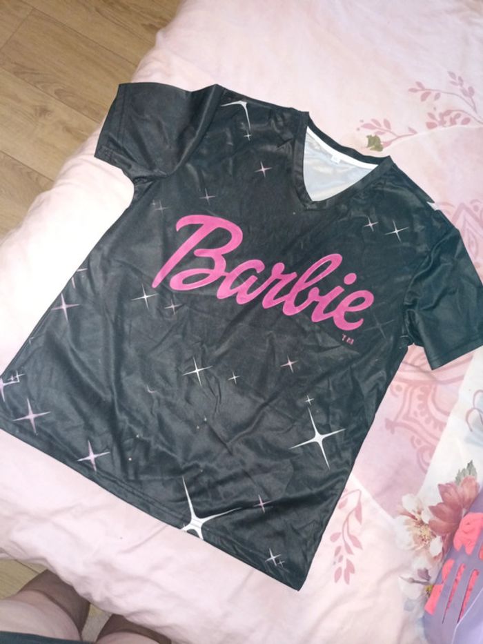 T shirt barbie neuf - photo numéro 3