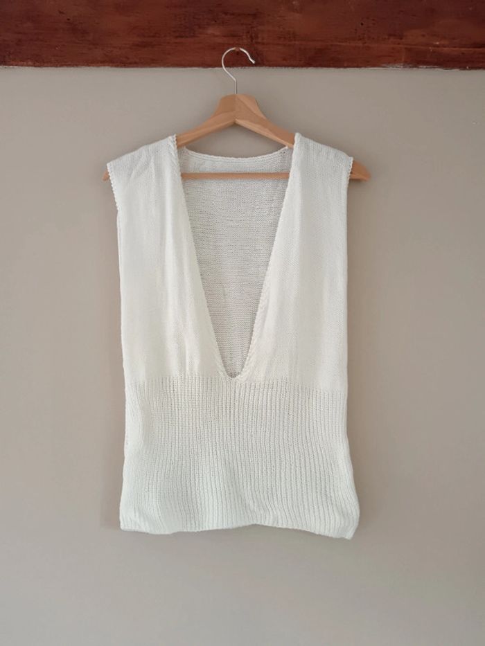 Top tricoté main décolleté plongeant - photo numéro 4