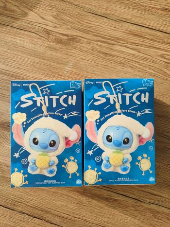 Lot de 2 Box mystère Stitch à collectionner
