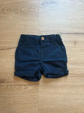 short 12 mois