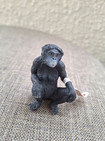 Bonobo femelle schleich