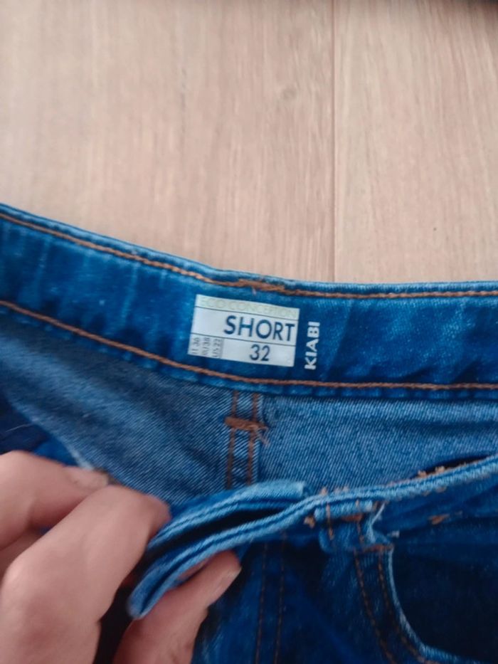 Short 32 Jean c84 - photo numéro 4
