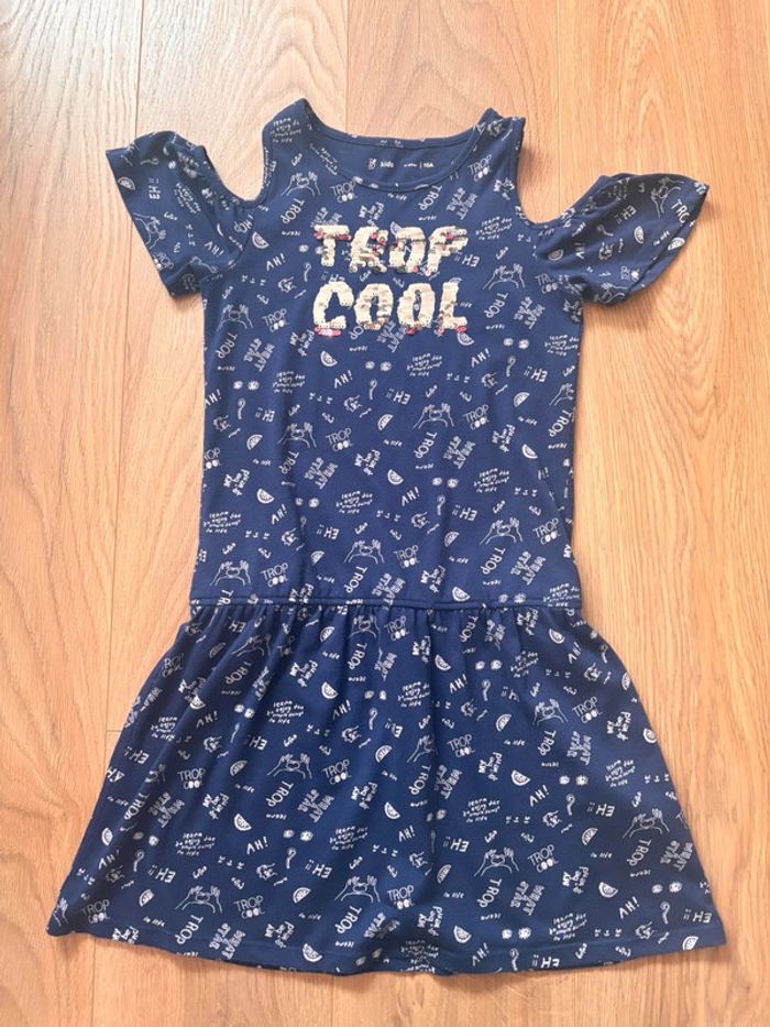 Robe épaules nues bleu à sequins « trop cool » Gémo 10 ans
