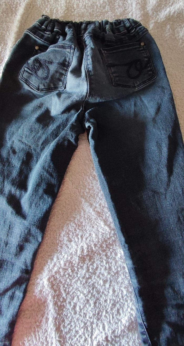 Lot de 3 jeans filles 10 ans - photo numéro 7