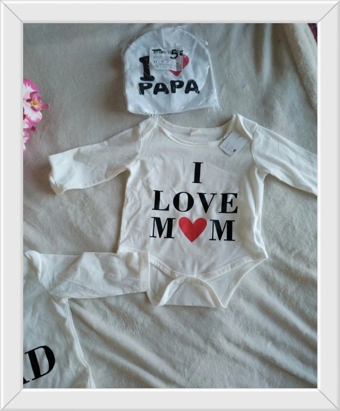 Bodies et bonnets I love maman /I love papa - photo numéro 2