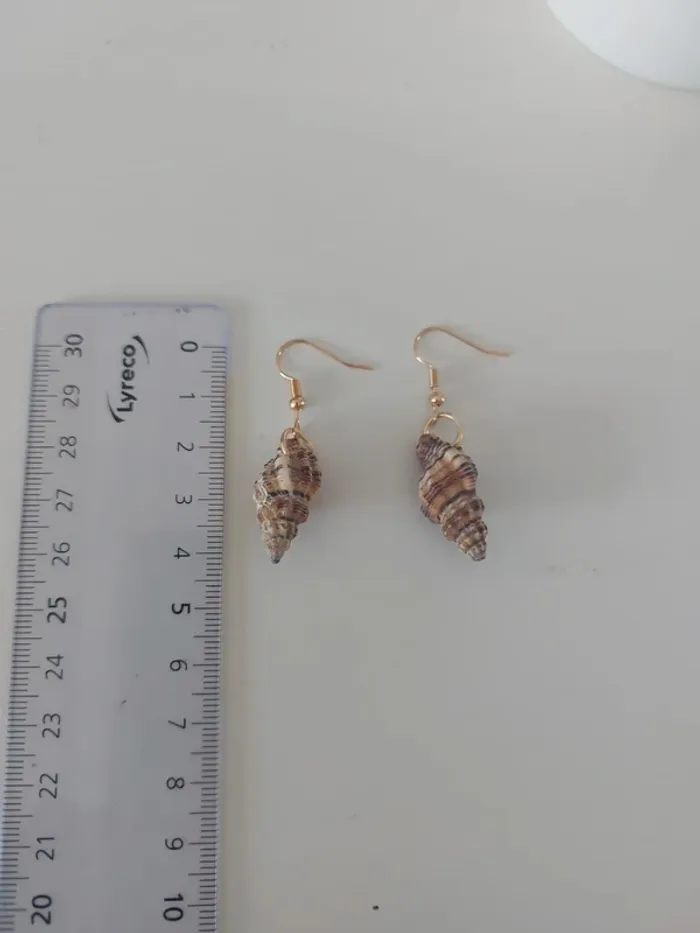 Boucles d'oreilles coquillages bruns - photo numéro 3