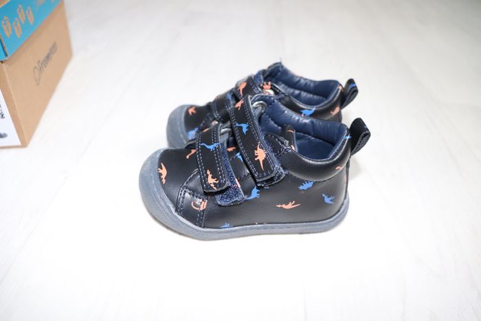 Chaussures taille 19 - photo numéro 7