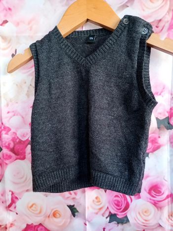 Pull sans manches 12 mois