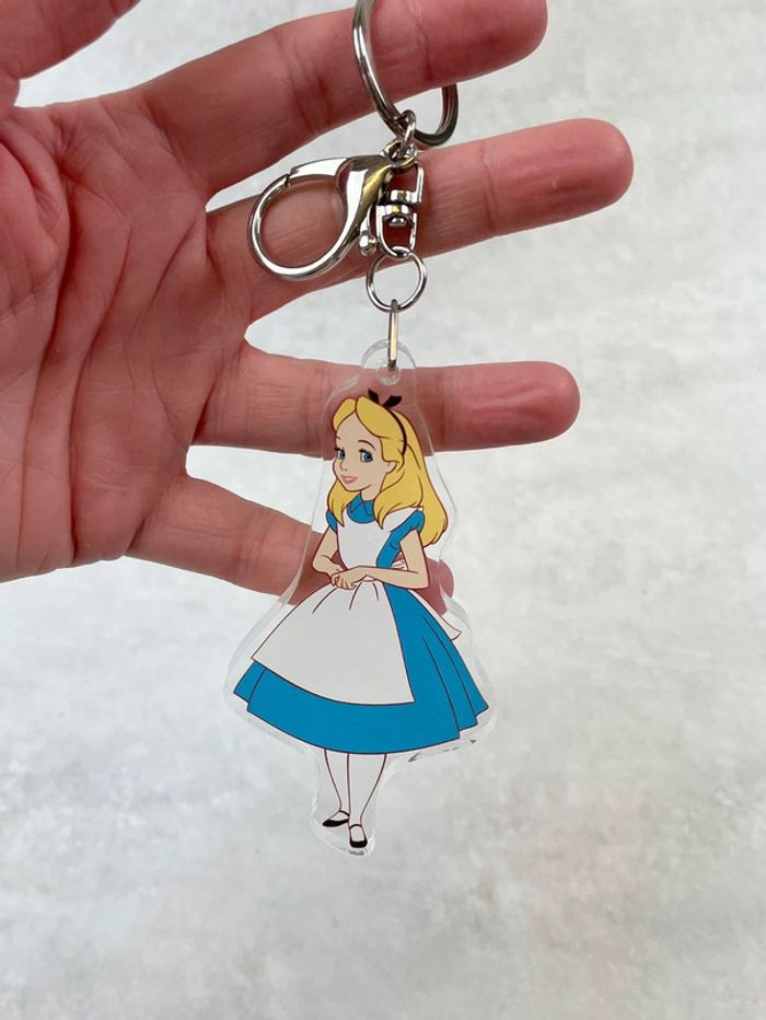 Porte clés disney Alice aux pays des merveilles - photo numéro 2