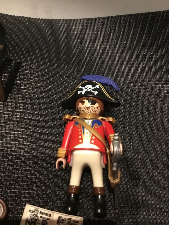 Playmobil figurine capitaine pirate 4293 avec plumier et accessoires - photo numéro 9