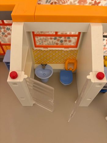 Hôpital pédiatrique Playmobil