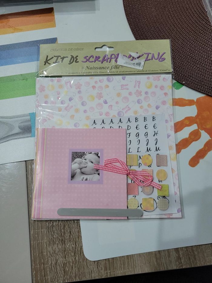 Kit de scrapbooking naissance fille - photo numéro 2