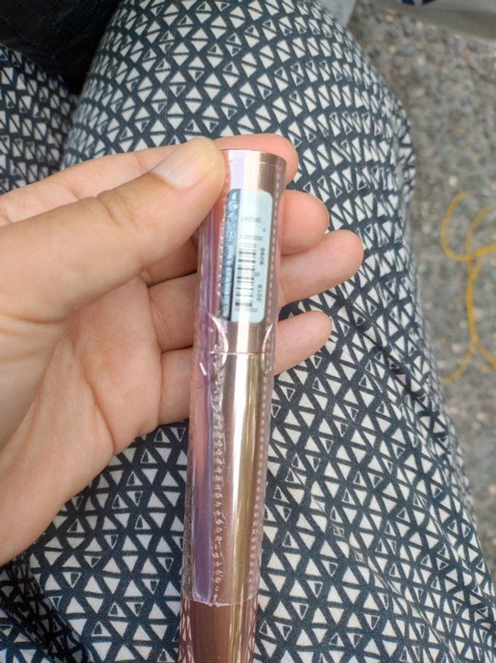 Mascara L'Oréal paradise big deal noir neuf - photo numéro 2