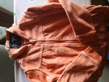 Gilet a capuche