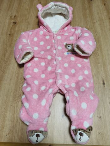 Combinaison d'hiver bébé fille 12 mois, krafbean en très bon état.