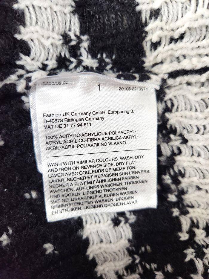 Pull Disney Mickey & Friends blanc et noir - Taille M - photo numéro 7