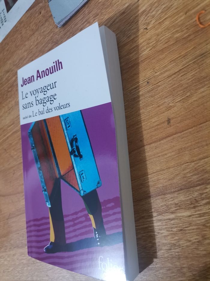 Le voyageur sans bagage – Jean Anouilh (Folio) - photo numéro 2