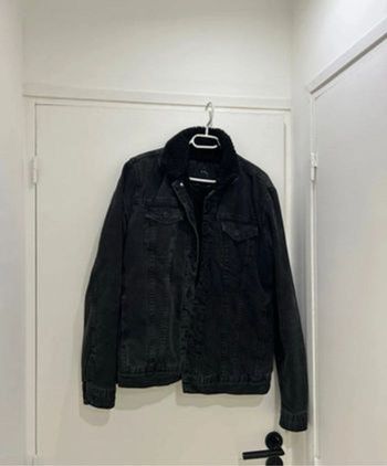 Veste jean Zara taille M Noir doublé Moumoute