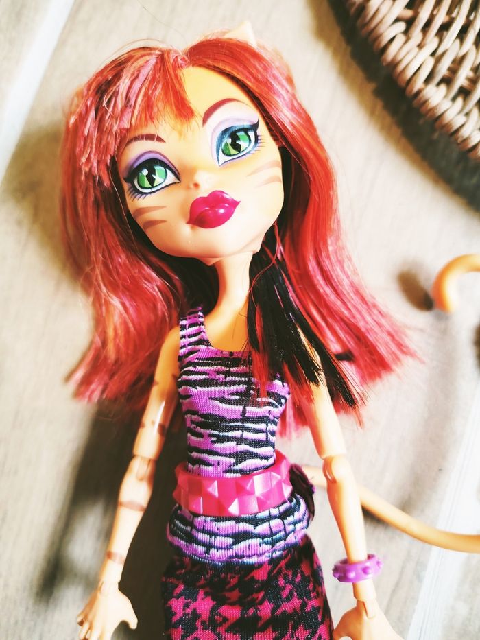 🦇 Poupée Monster high Toralei coffin bean - photo numéro 2