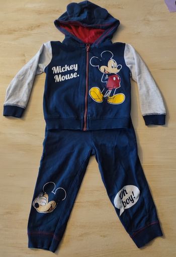 ensemble mickey