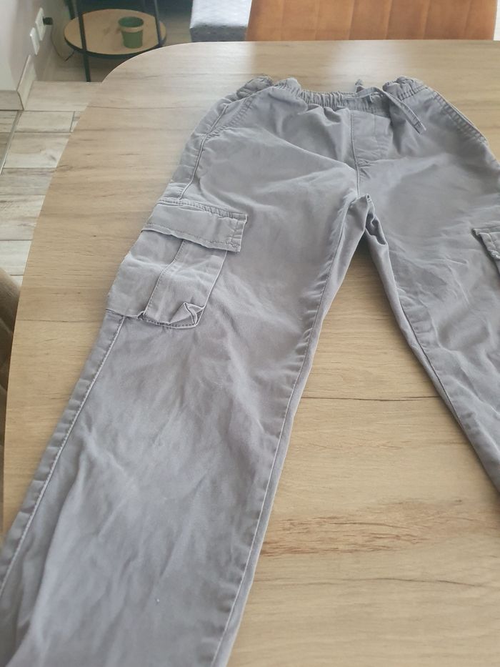 Pantalon cargo gris - photo numéro 2