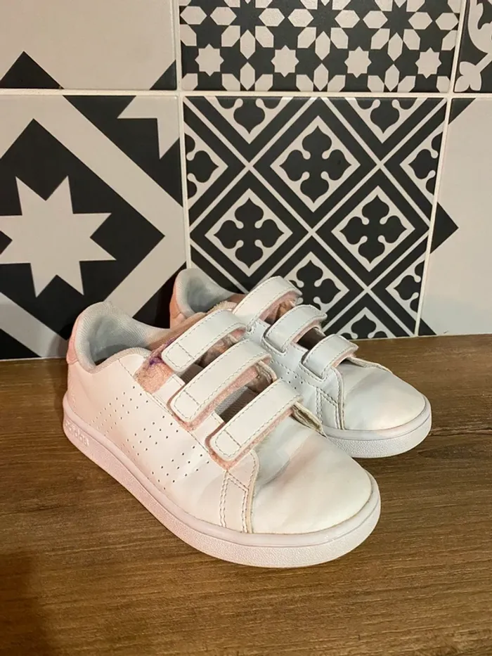 Baskets adidas taille 30. - photo numéro 10
