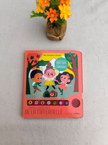 Livre musical Petites comptines de la maternelle Milan