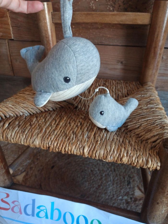 Peluche baleine boite à musique h&m home tbe - photo numéro 2