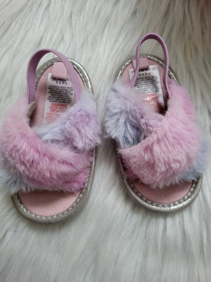 Claquettes 12-18mois primark - photo numéro 2