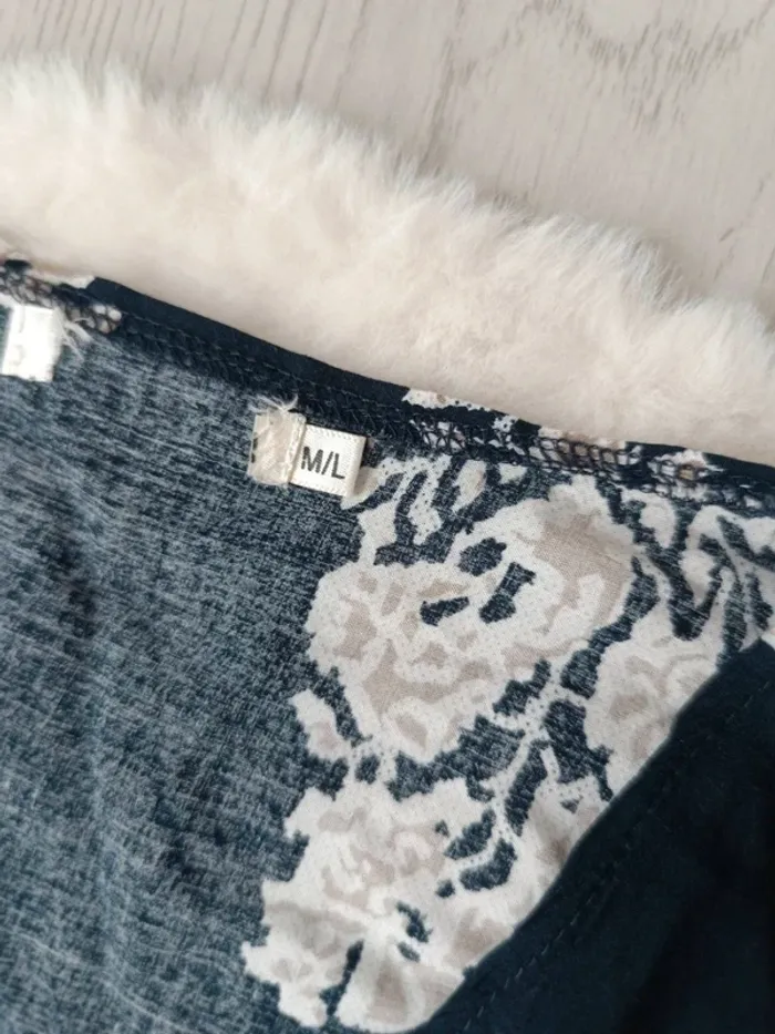 💙 Combishort bleu à imprimé floral – Taille M/L - photo numéro 2